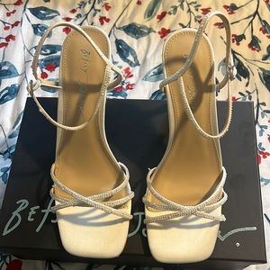 Blue by Betsey Johnson Piprr Strappy Heels